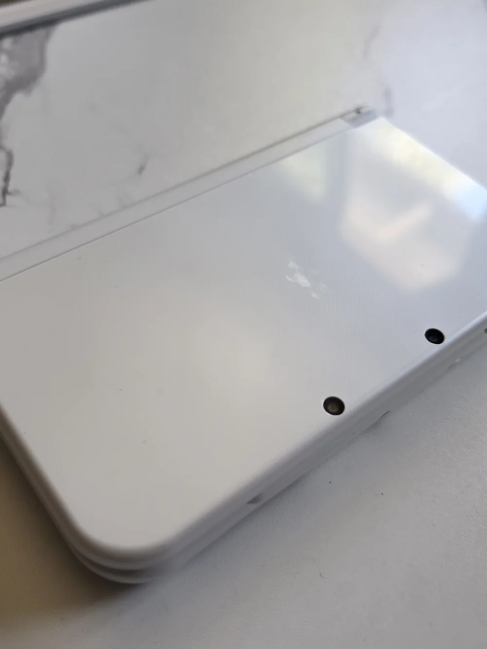 New Nintendo 3DS XL Handheld Console - White